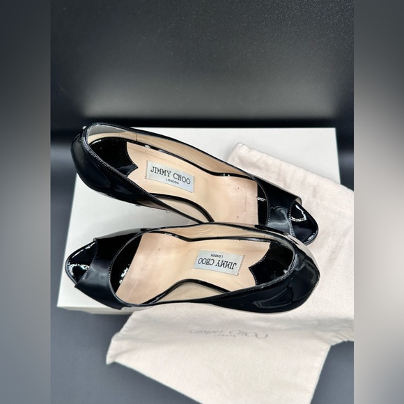 Jimmy Choo Classic Heels!! Luna Black Patent Leather Peep Toe 👠 - Picture 7 of 12